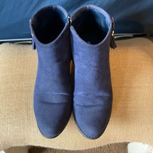 Navy Ankle Boots 👢